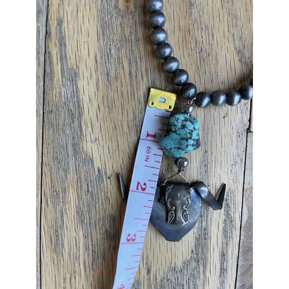Southwestern Faux Turquoise/Navajo Pearl Necklace Silver Tone Cow Skull Rodeo - Picture 8 of 8